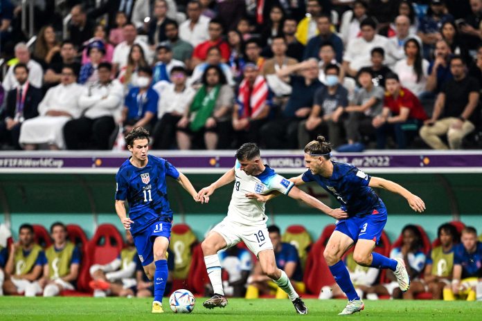 Image: FBL-WC-2022-MATCH20-ENG-USA