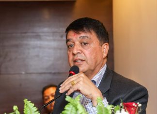 नेपालमै सम्भावना भएपनि विदेश बस्नेहरुले नकरात्मकता मात्रै फैलाउने काम गरेको छ्: अध्यक्ष ढकाल।