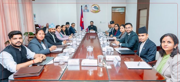 pm-cabinet_11kzdcQBng